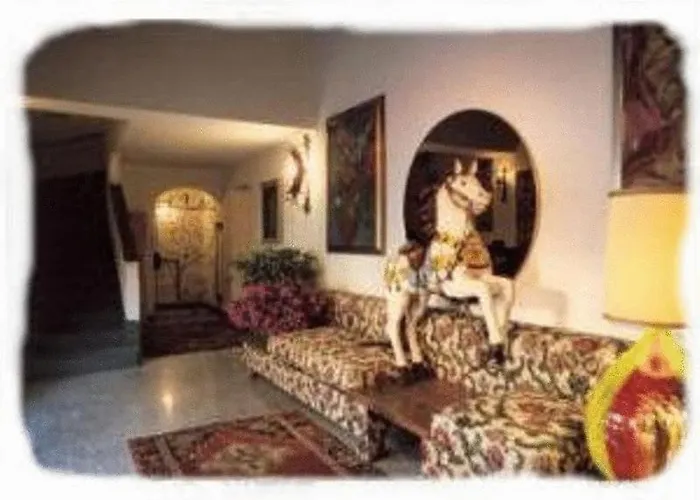 Herberg La Comanella 3*